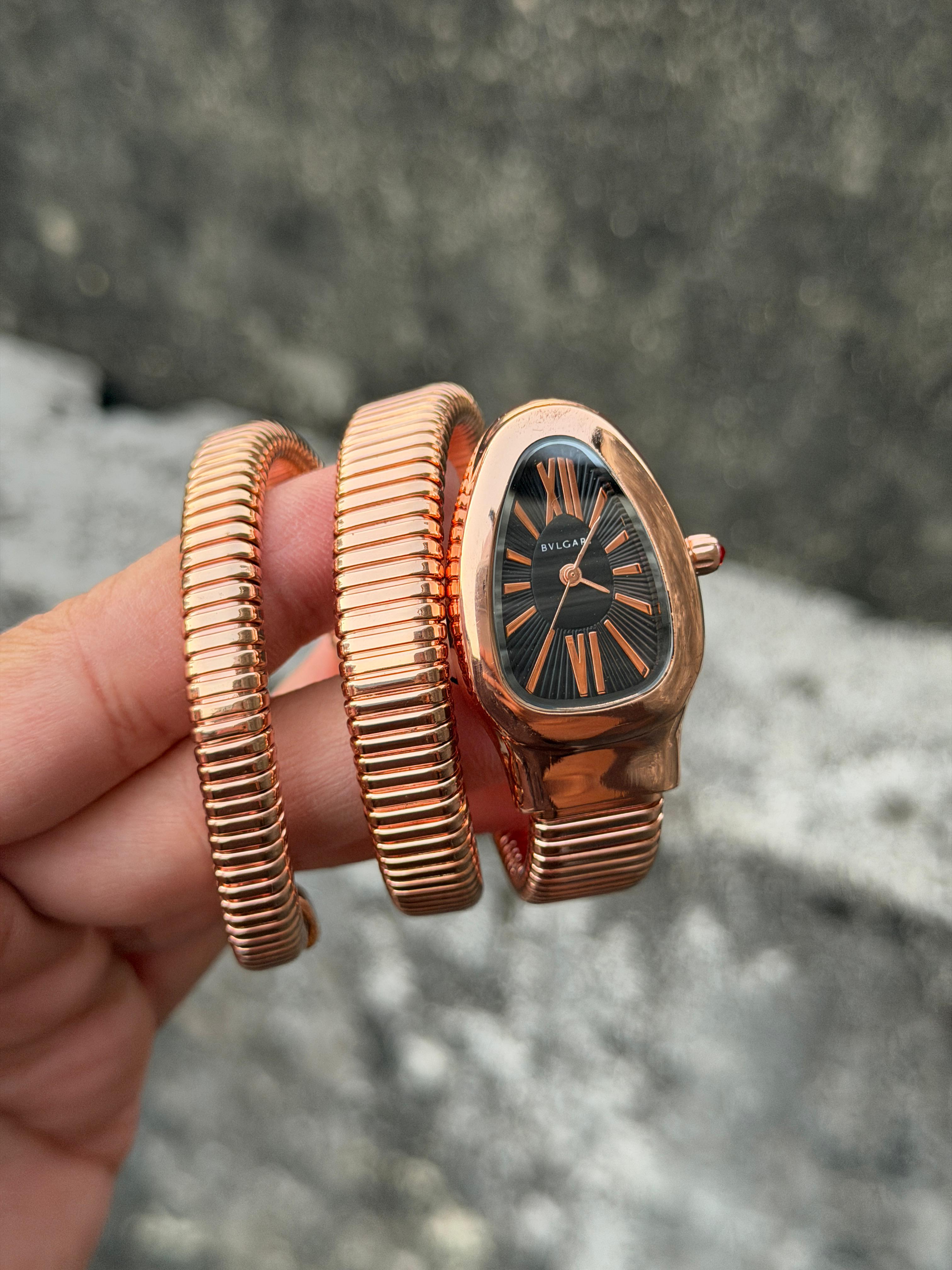 Bvlgari serpentine Design Heavy Quality Watch For Her 