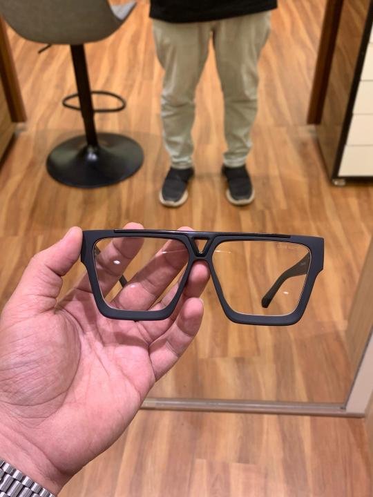 Louis Vuitton Matt Black Frame Edition Hard Quality 
