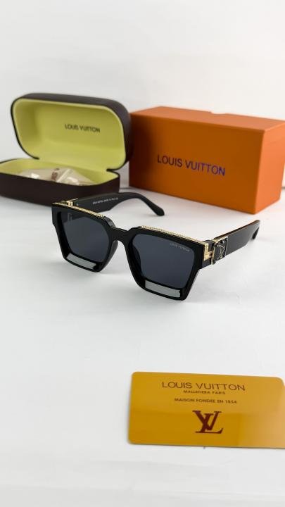 Louis Vuitton All Glossy Black With Side Design 