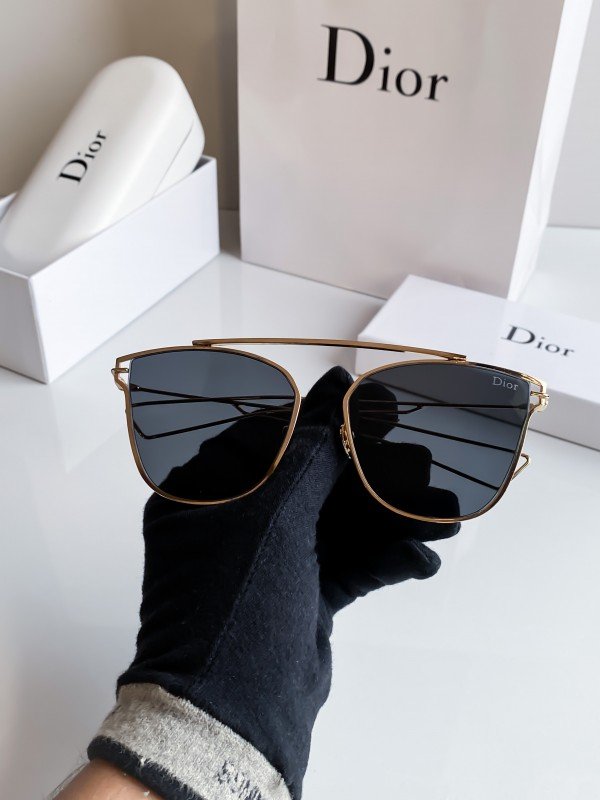 Dior Butterfly Unique Edition With METTALIC Frame ( Unisex )