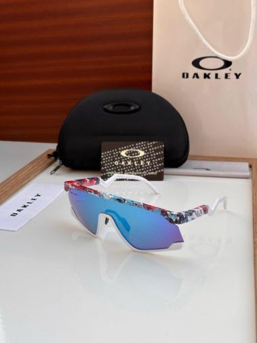 Oakley Premium Trending Sunglasses ( Unisex )
