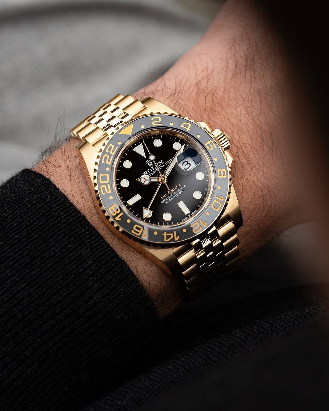 Rolex GMT MASTER QUARTZ PRESTIGIOUS QUALITY WATCH 