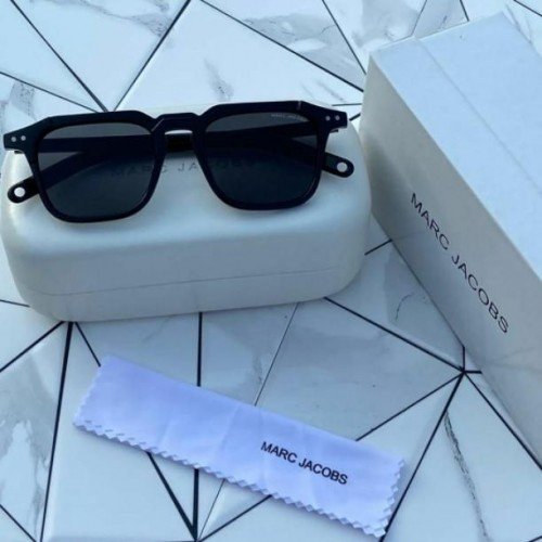 Marc Jacobs Retro  Black Sunglasses ( Unisex )