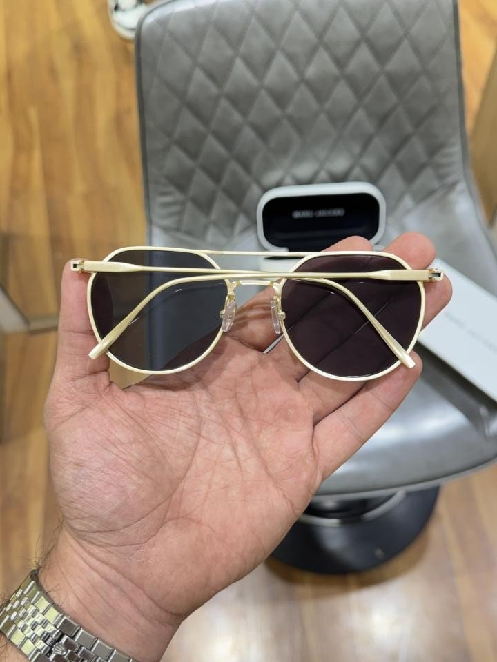 Marc Jacobs METTALIC GOLD BLACK SHADES 