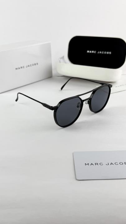 Marc Jacobs Full Black METTALIC Limited Edition 