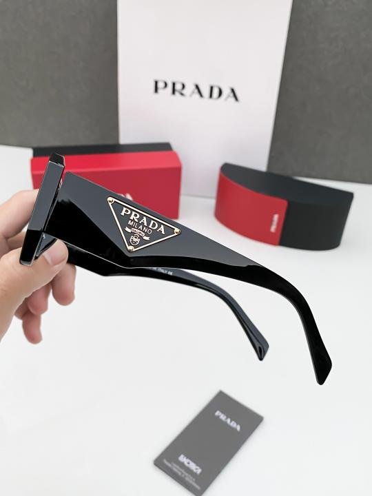 Prada Superior Side Signature Classic Wayfarer ( unisex )