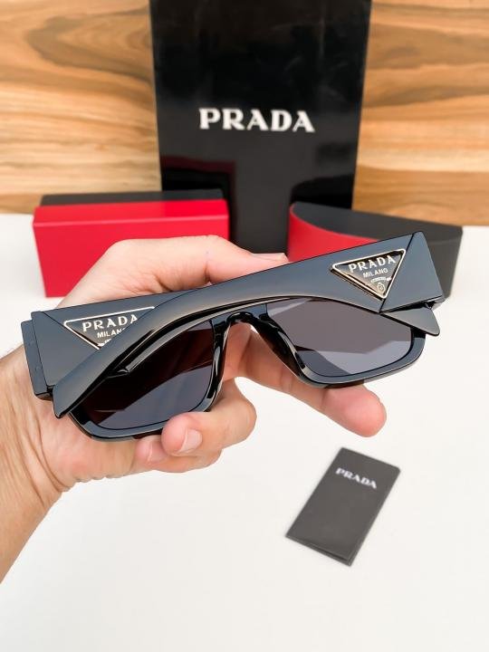 Prada Z Black Side Signature Nose Curve  ( Unisex )