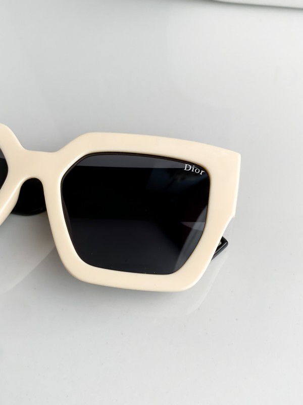 Dior Super Trendy Premium Design Sunglasses ( Unisex )