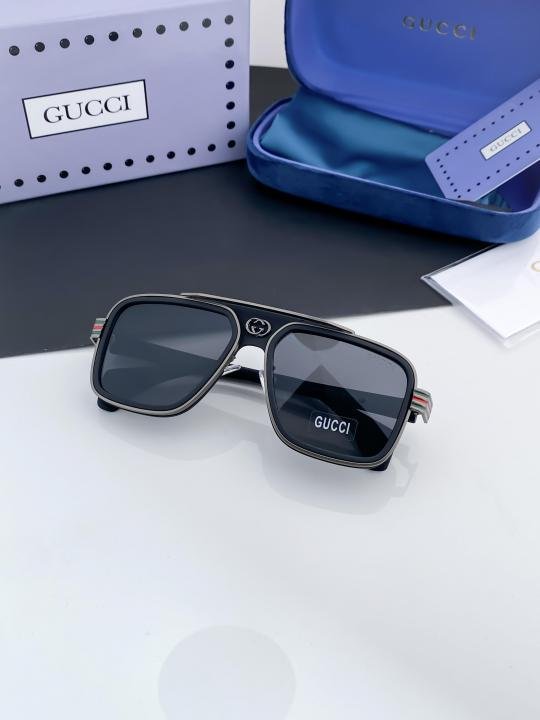 Gucci Black Premium Article Wayfarer For Men 