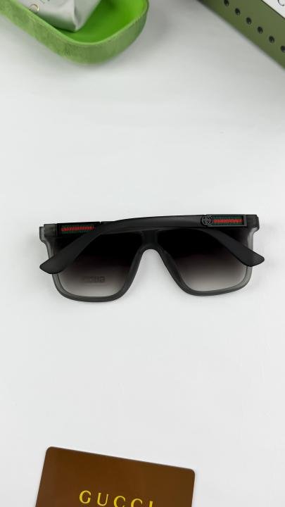 Gucci Ash Grey Classic Luxury Glares For Men 