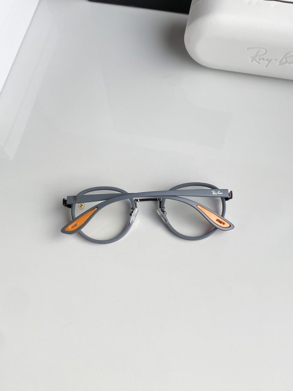Ray-Ban 3675 Ash Grey Classic Round Sunglass For Men 