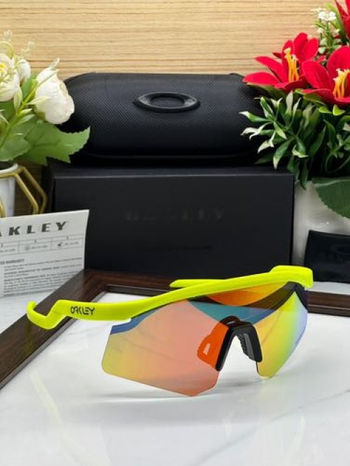 Oakley Premium Trending Sunglass ( Unisex )
