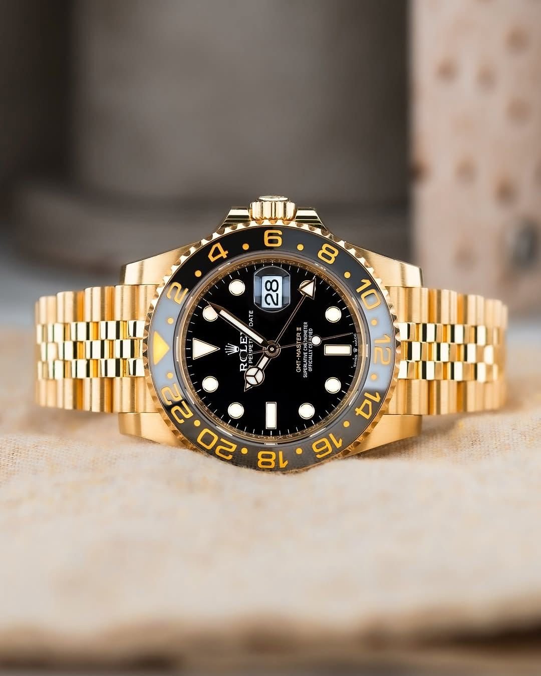 Rolex GMT MASTER QUARTZ PRESTIGIOUS QUALITY WATCH 