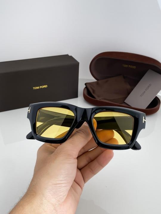 Tomford 184 Yellow Shade Heavy Quality Luxury Sunglasses ( unisex )