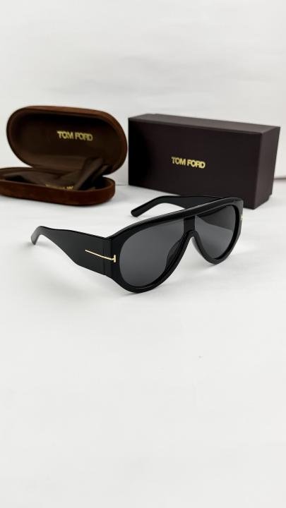 Tomford Cross section Oversize Black Luxury Sunglasses ( Unisex )