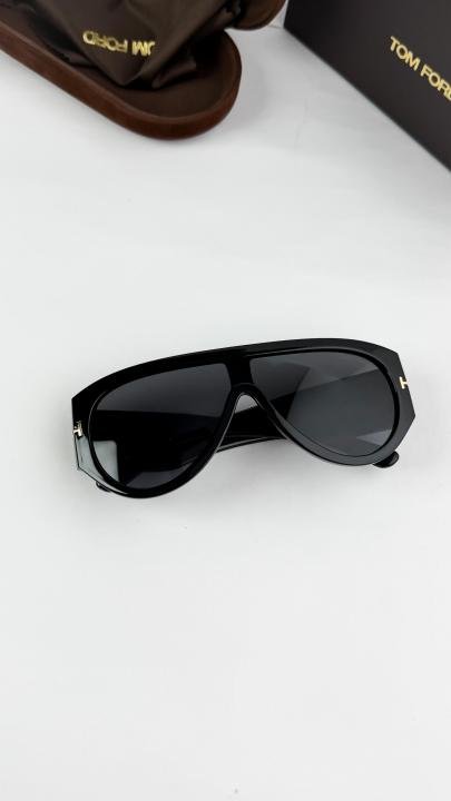 Tomford Cross section Oversize Black Luxury Sunglasses ( Unisex )
