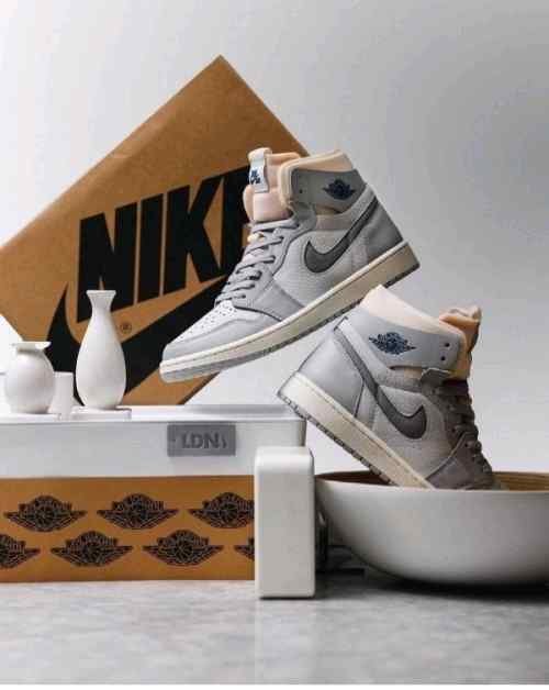jordan retro 1 high ZOOM CMFT LONDON ( Unisex )